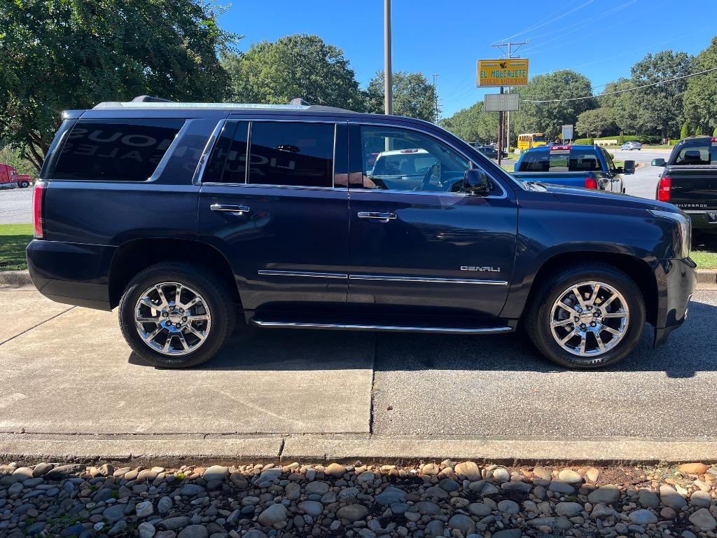 2017 GMC Yukon Denali - Photo 6