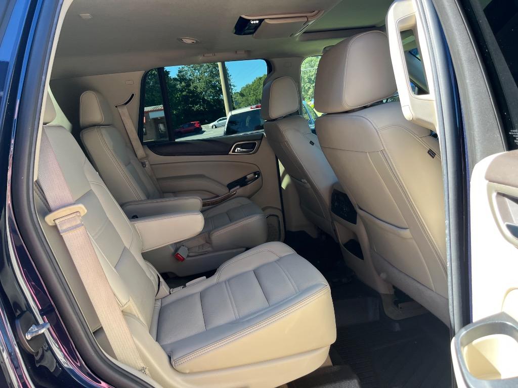 2017 GMC Yukon Denali - Photo 12