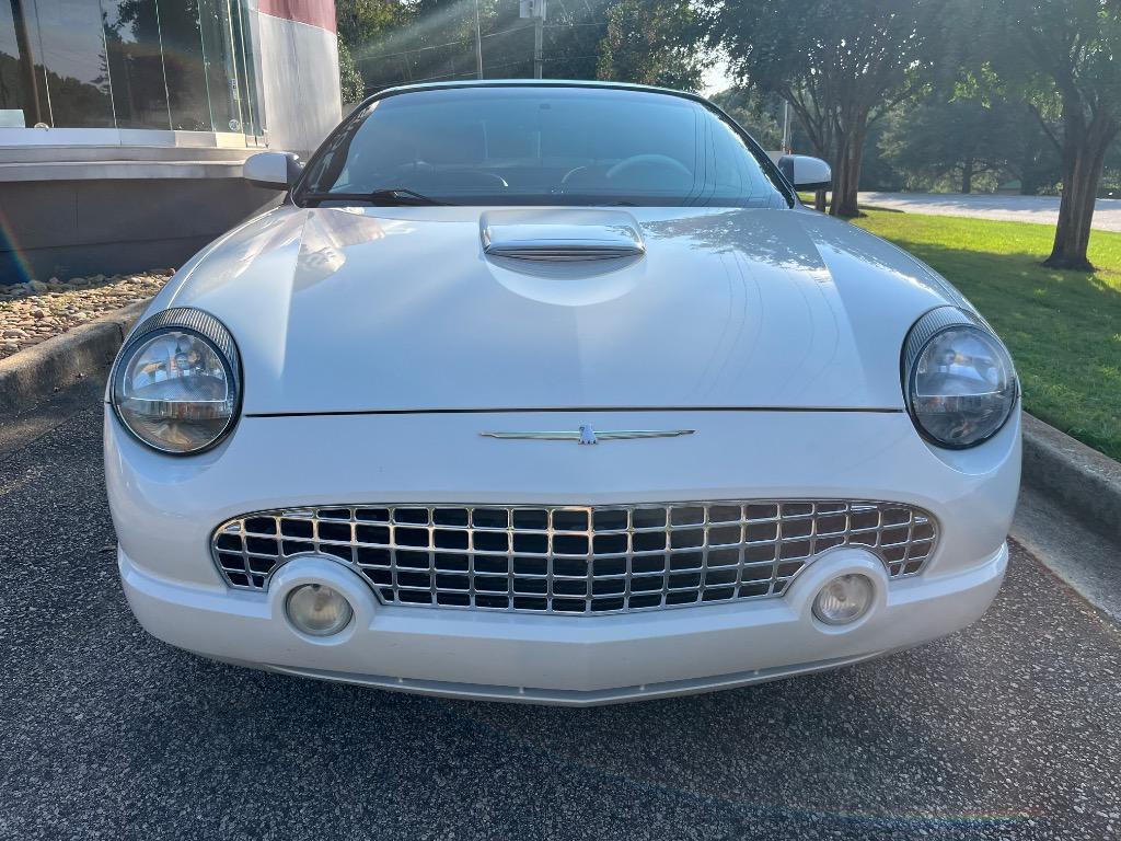 2003 Ford Thunderbird Deluxe - Photo 8