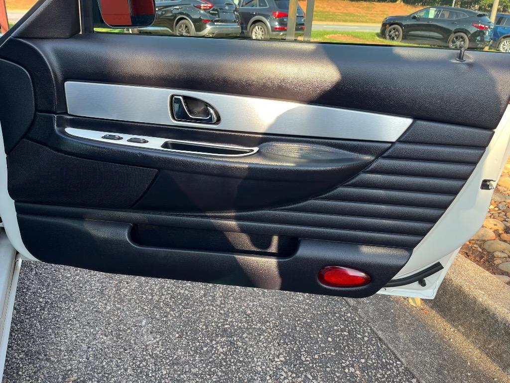 2003 Ford Thunderbird Deluxe - Photo 12