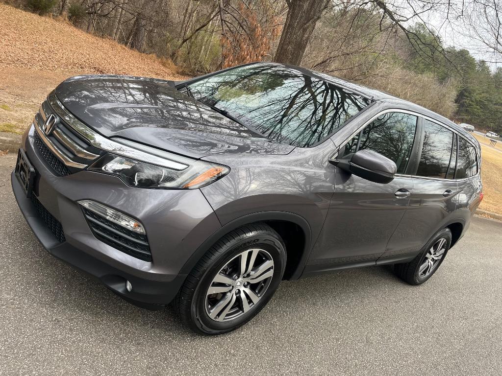 2017 Honda Pilot EX-L's photo